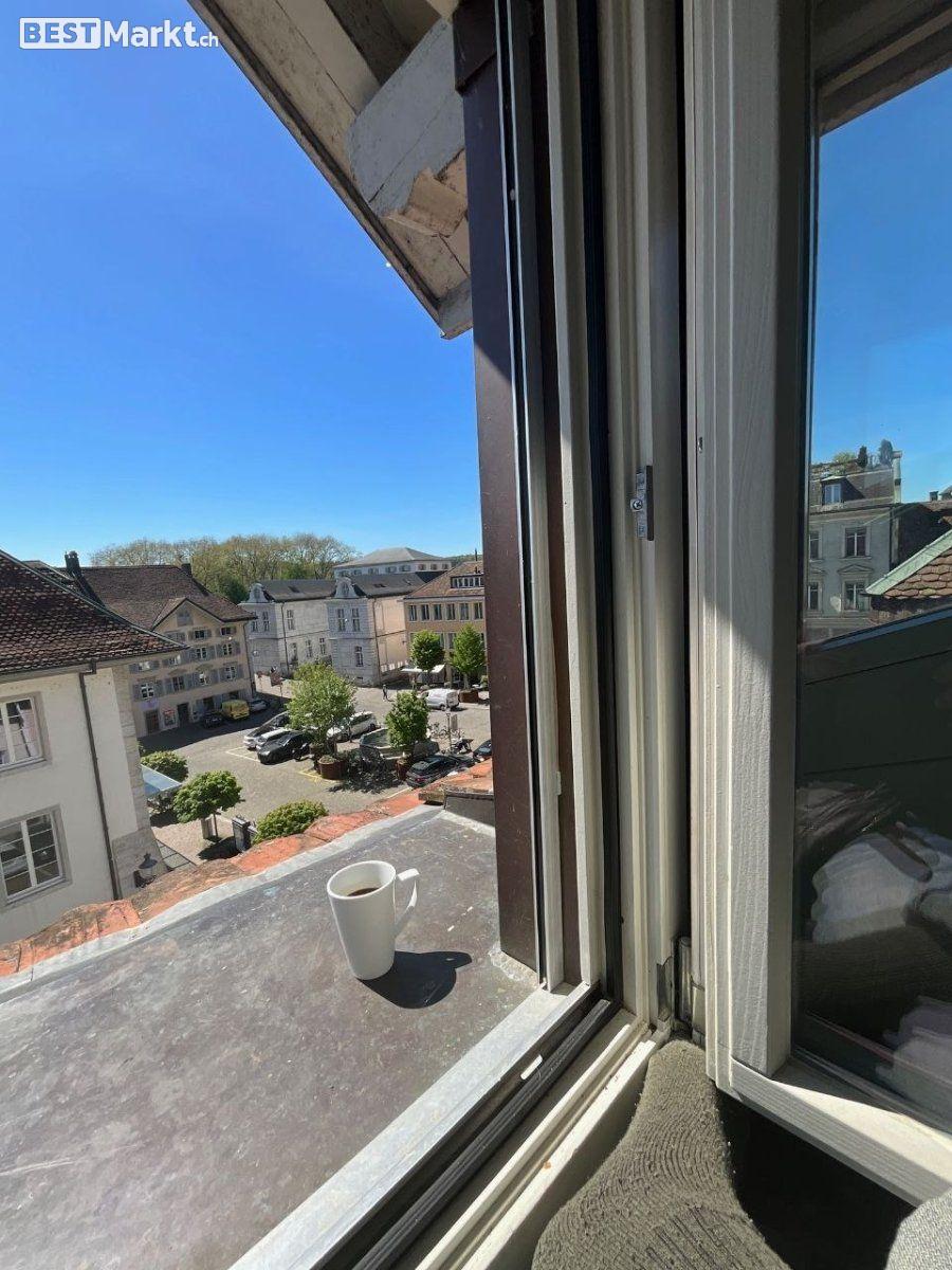 Idyllische Ruhige Helle Dachwohnung in Solthurner Altstadt