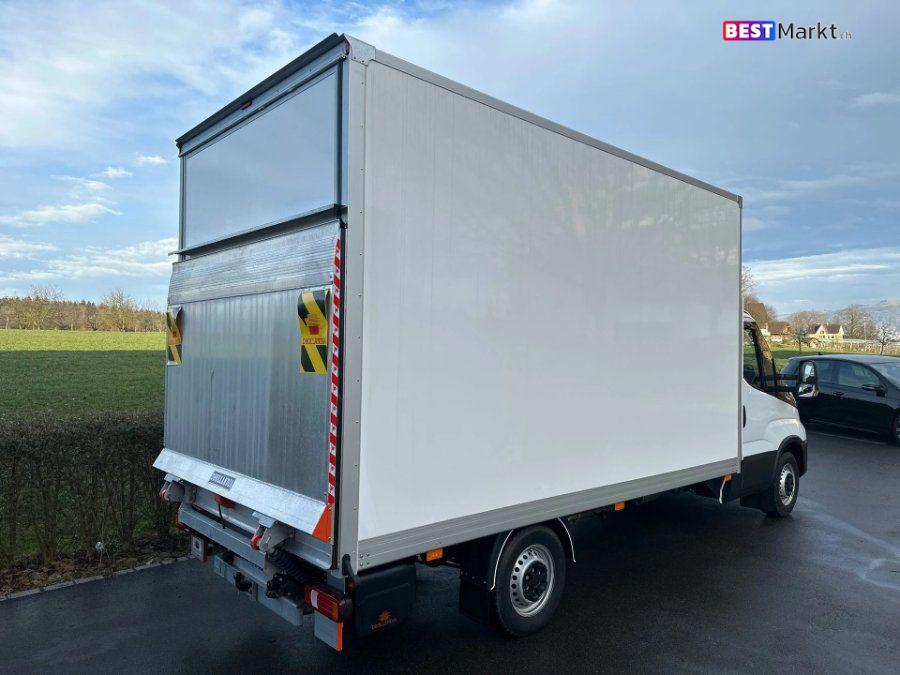 IVECO 35 S 18H A8 949 km