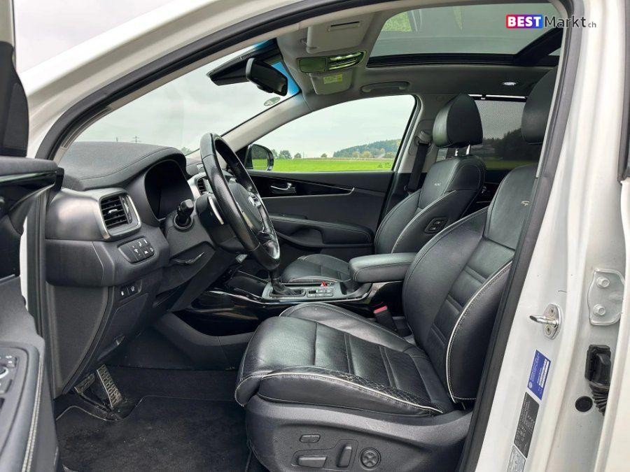 KIA Sorento 2.2 CRDI Style 7P. Automatic