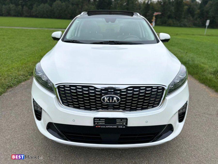 KIA Sorento 2.2 CRDI Style 7P. Automatic
