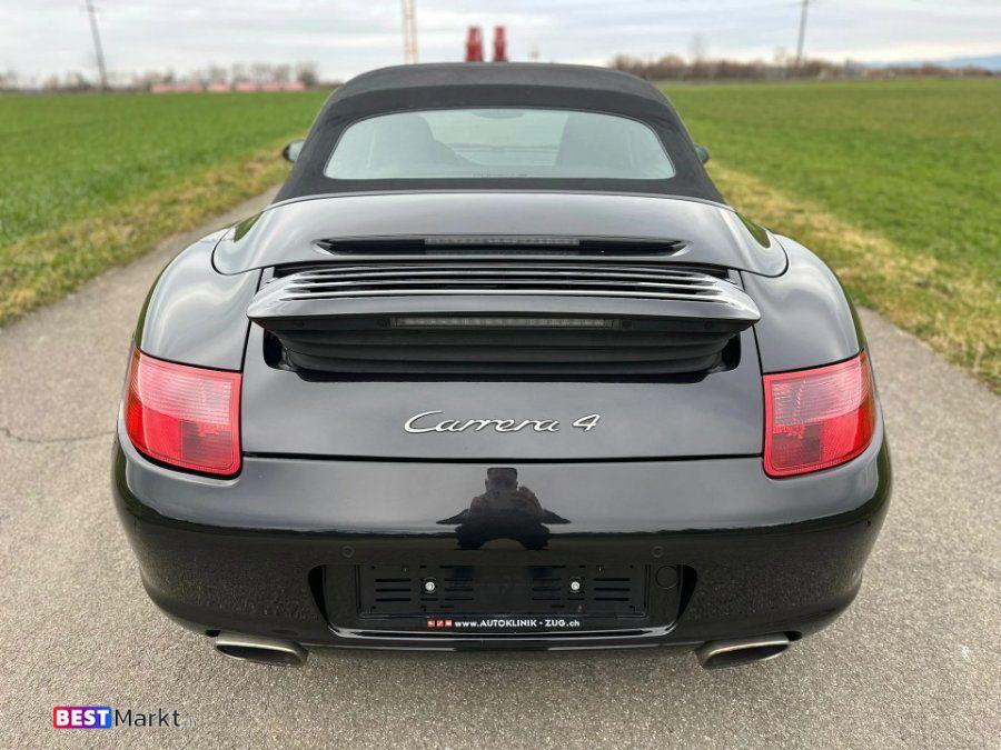 PORSCHE 911 Cabrio Carrera 4