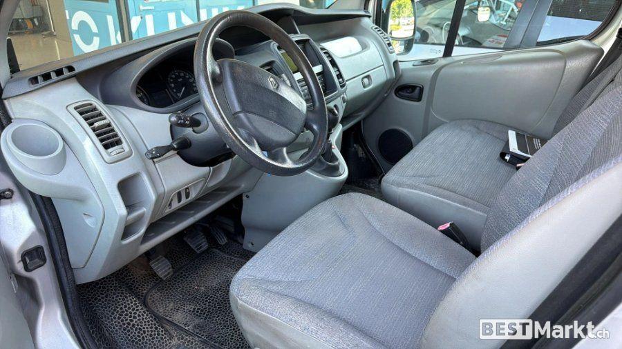 RENAULT Trafic 2.5 dCi 2.9t L2H1