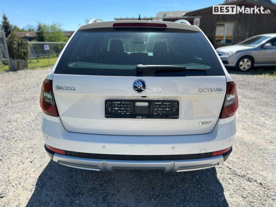 SKODA Octavia Combi 2.0 TSI Scout 4x4 DSG