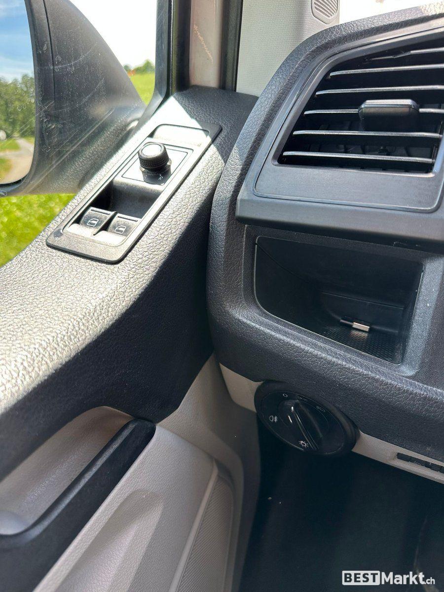VW T6 2.0 TDI Entry